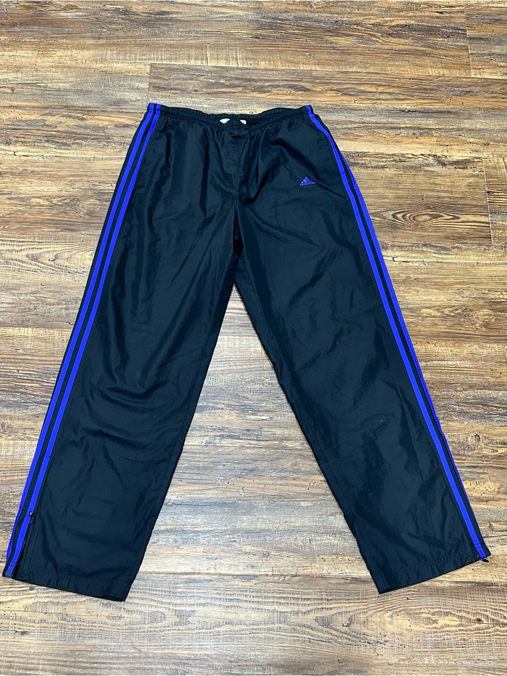Vintage 2005 Adidas 3-Stripe Purple Trim Windbreaker Track Pants L